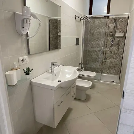 Casale Conti Konukevi 4*