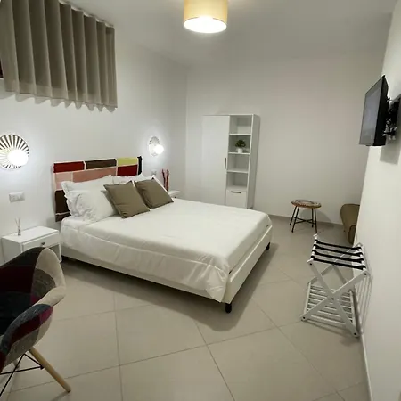 Casale Conti Guest house *